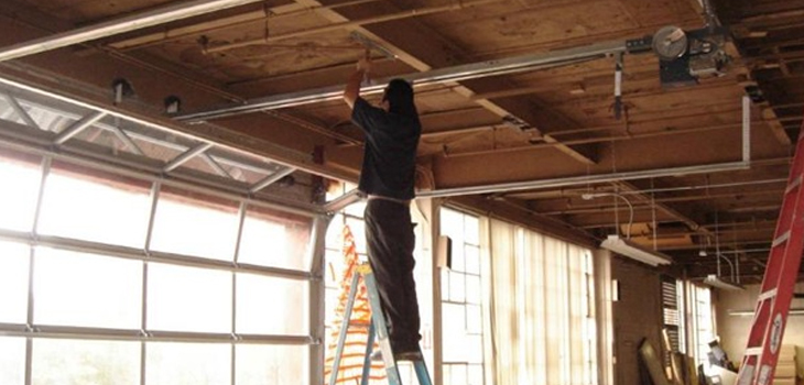 commercial garage door repair in Eagle Rock